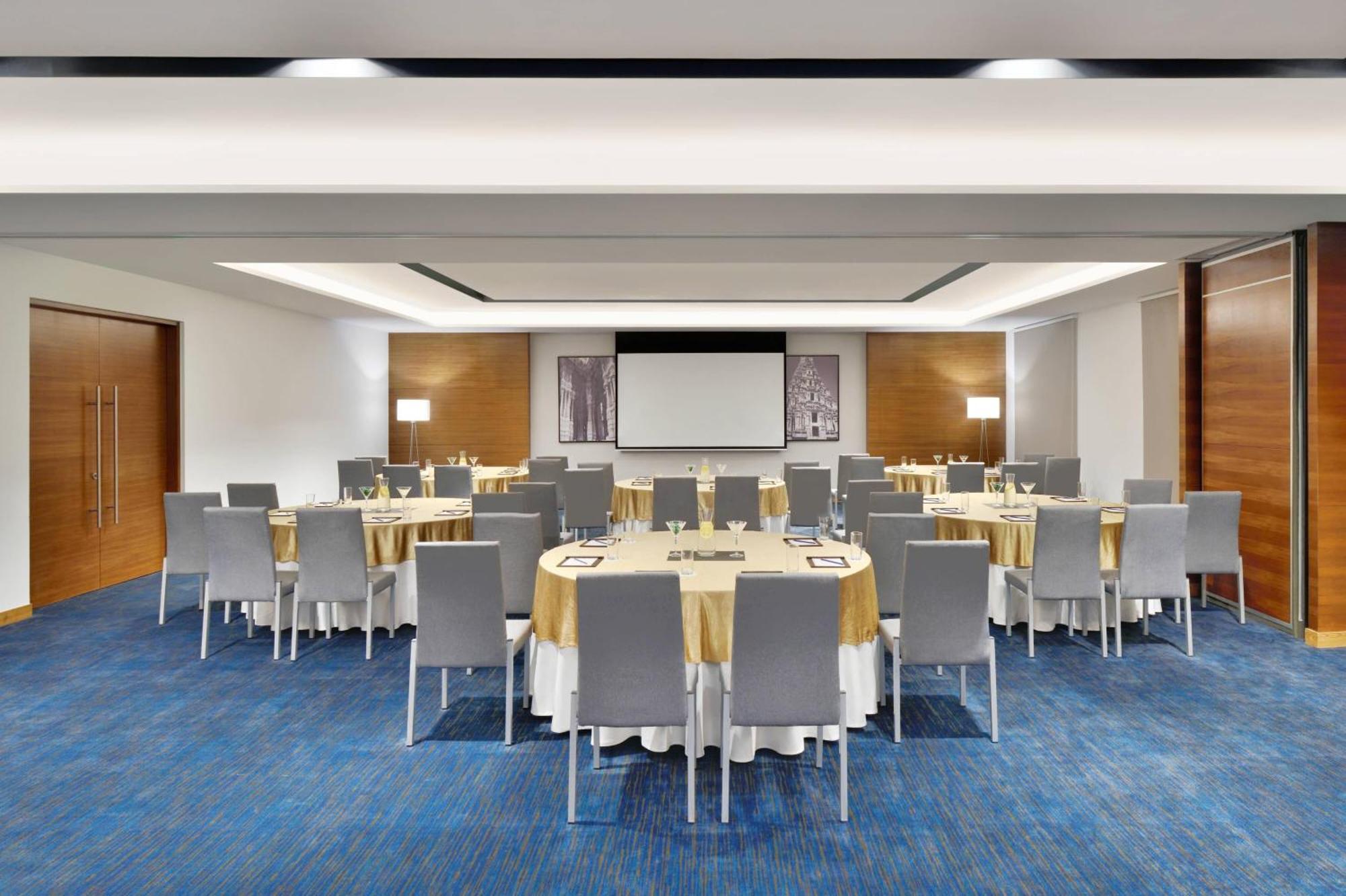 Hotel Fairfield By Marriott Bengaluru Whitefield Zewnętrze zdjęcie