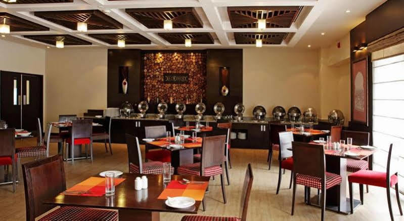 Hotel Fairfield By Marriott Bengaluru Whitefield Zewnętrze zdjęcie